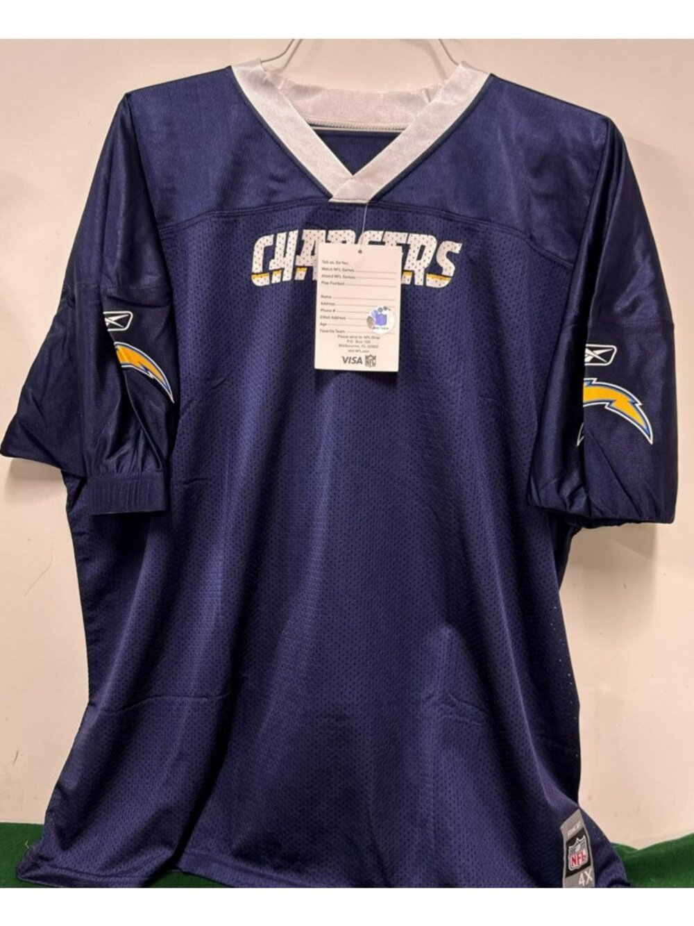 Los Angeles, Chargers NFL Apparel Jersey Type New Youth Size 4 Xl Reebok
